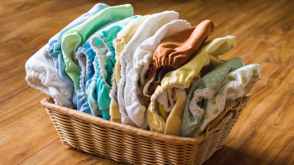 Cloth diaper atau clodi untuk bayi