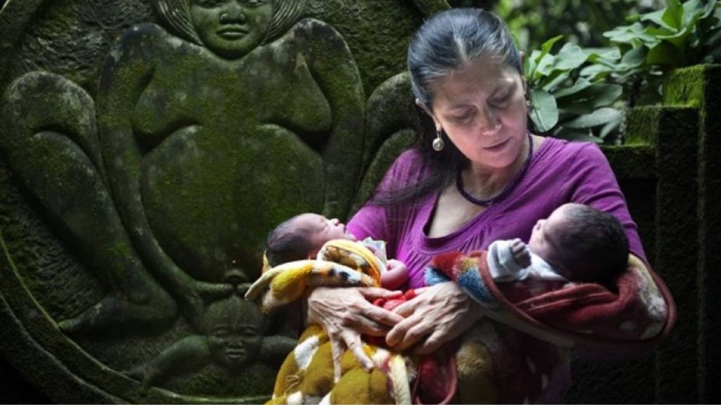 Ibu Robien Liem