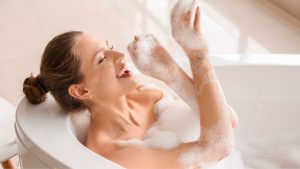 Rahasia mandi pakai Vitalis