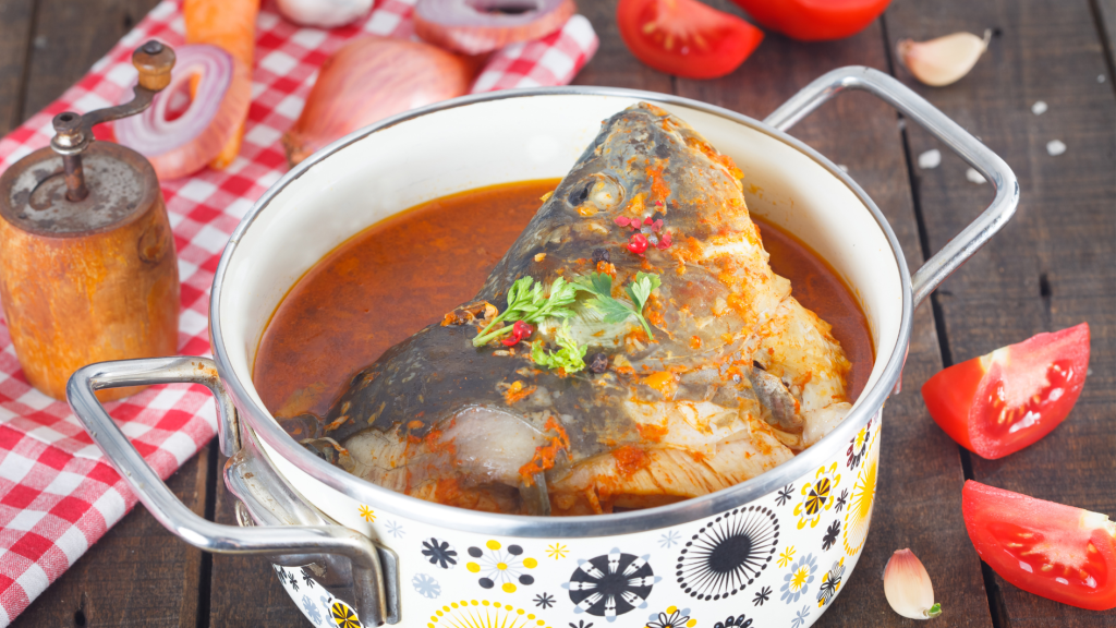 10 tempat makan sup kepala ikan