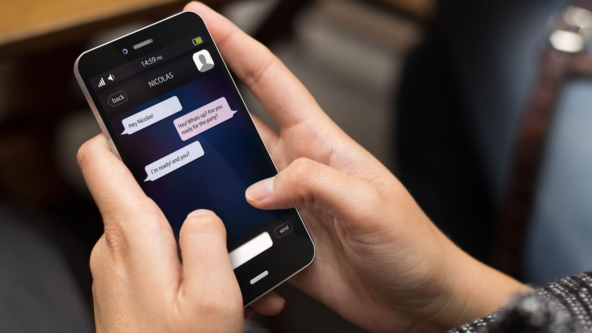 Chat war dengan pasangan