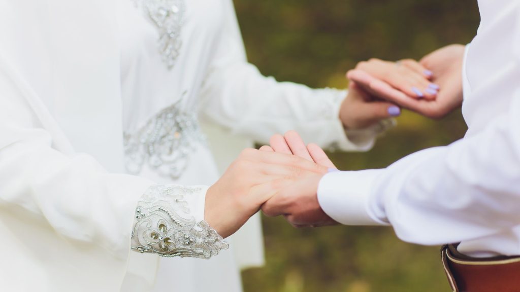 Pengantin karantina pas Covid-19