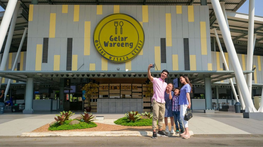 Gelar Waroeng Grand Wisata Bekasi