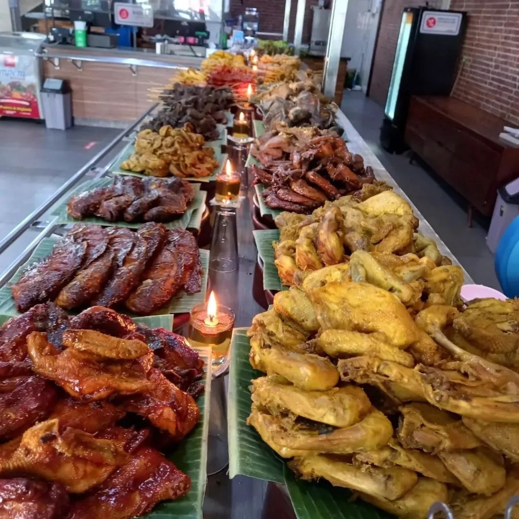 Review warung nasi ampera bekasi