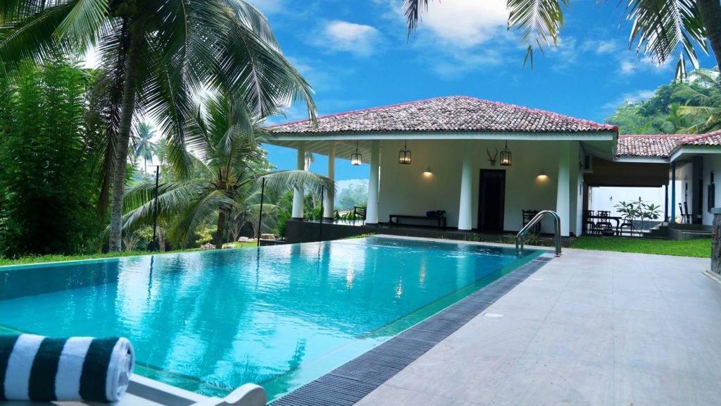 Rumah berkonsep resort