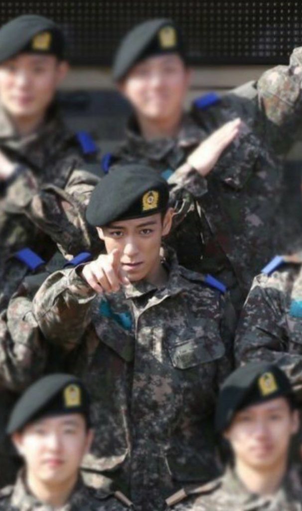 Wajib militer T.O.P BIGBANG