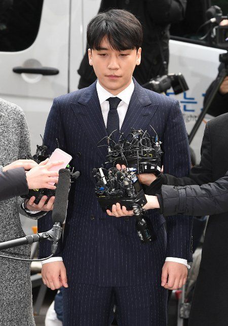 Seungri dalam penyelidikan kasus Burning Sun