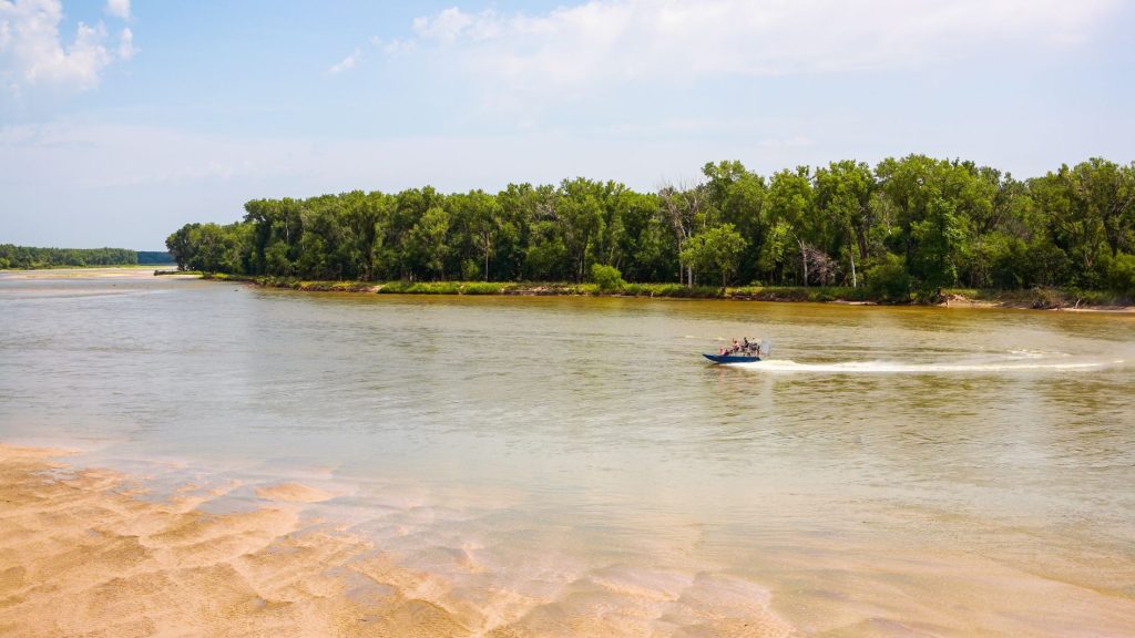 Penambangan pasir ilegal ancam ekosistem sungai