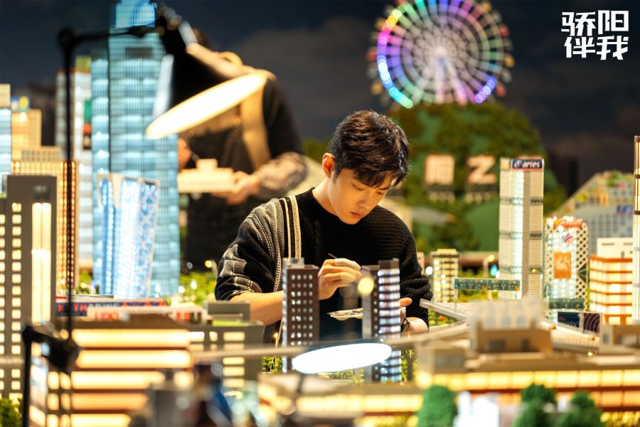 Sheng Yang, desainer periklanan