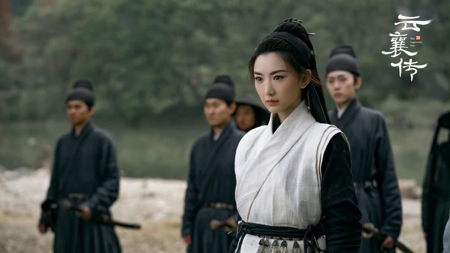 Mao Xiaotong sebagai Shu Yanan, pendekar wanita jago pedang