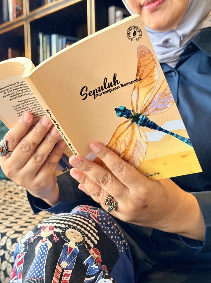 Sepuluh Perempuan Bercerita, buku solo kedua penulis Annie Nugraha