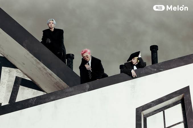 Daesung, Taeyang, dan GD, formasi BIGBANG saat ini