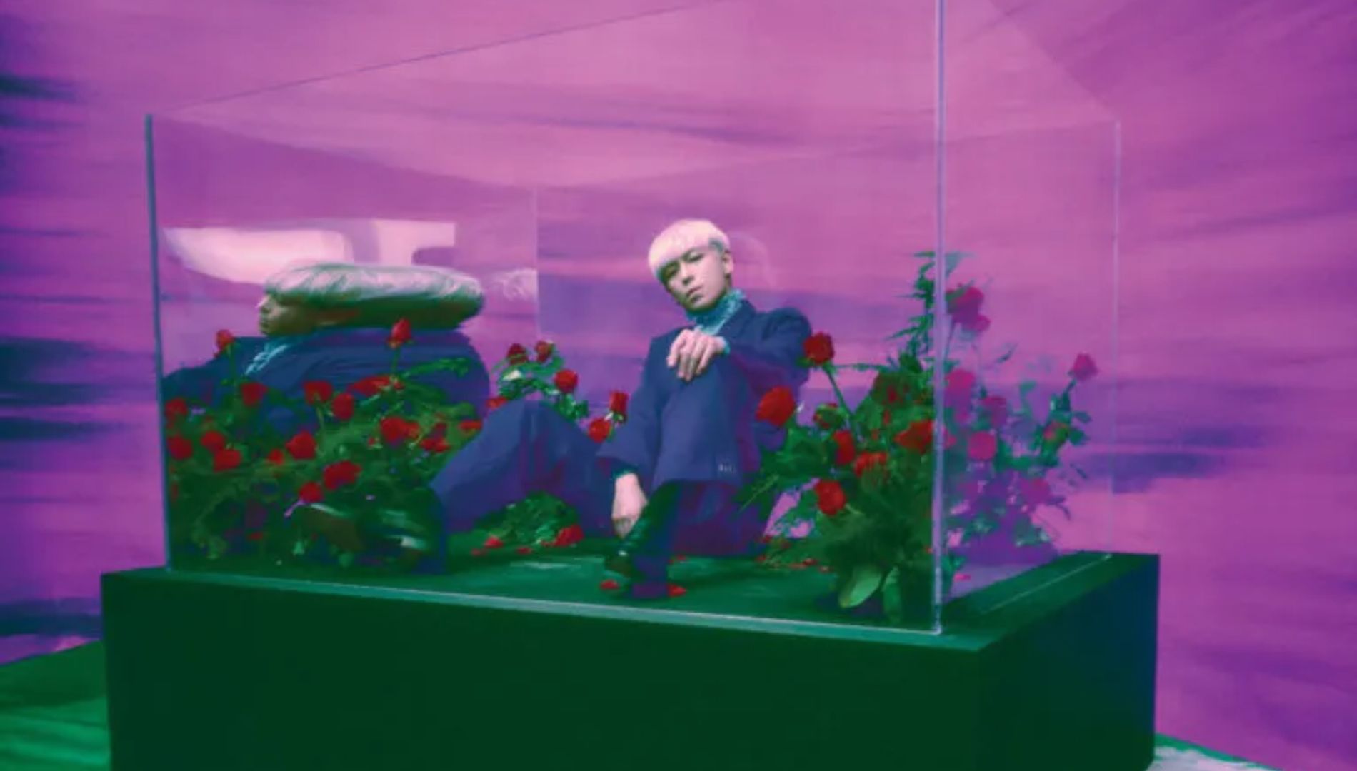T.O.P dan TOPSX